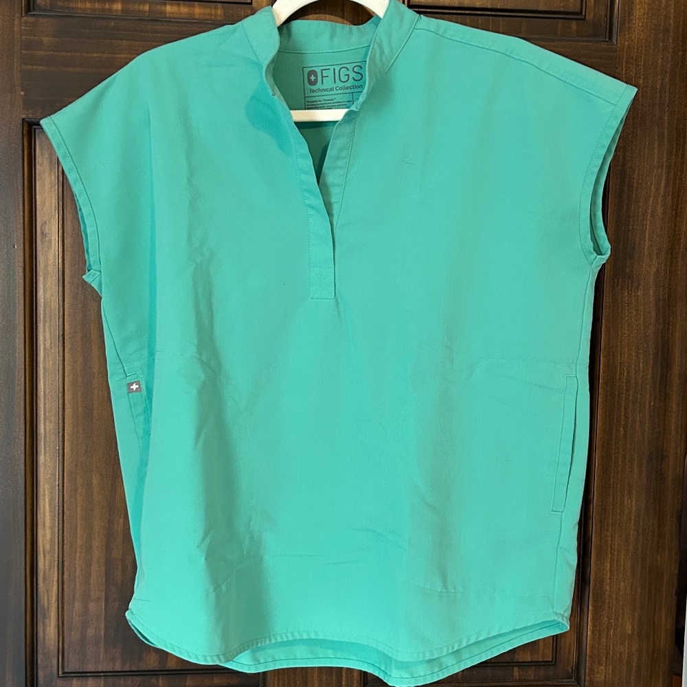Figs Surgical Green Top - XS